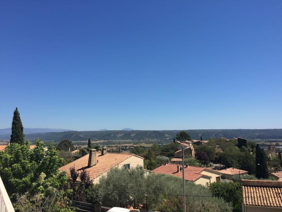 Appartement Sur La Colline Avec Acces Piscine Volx Bagian luar foto
