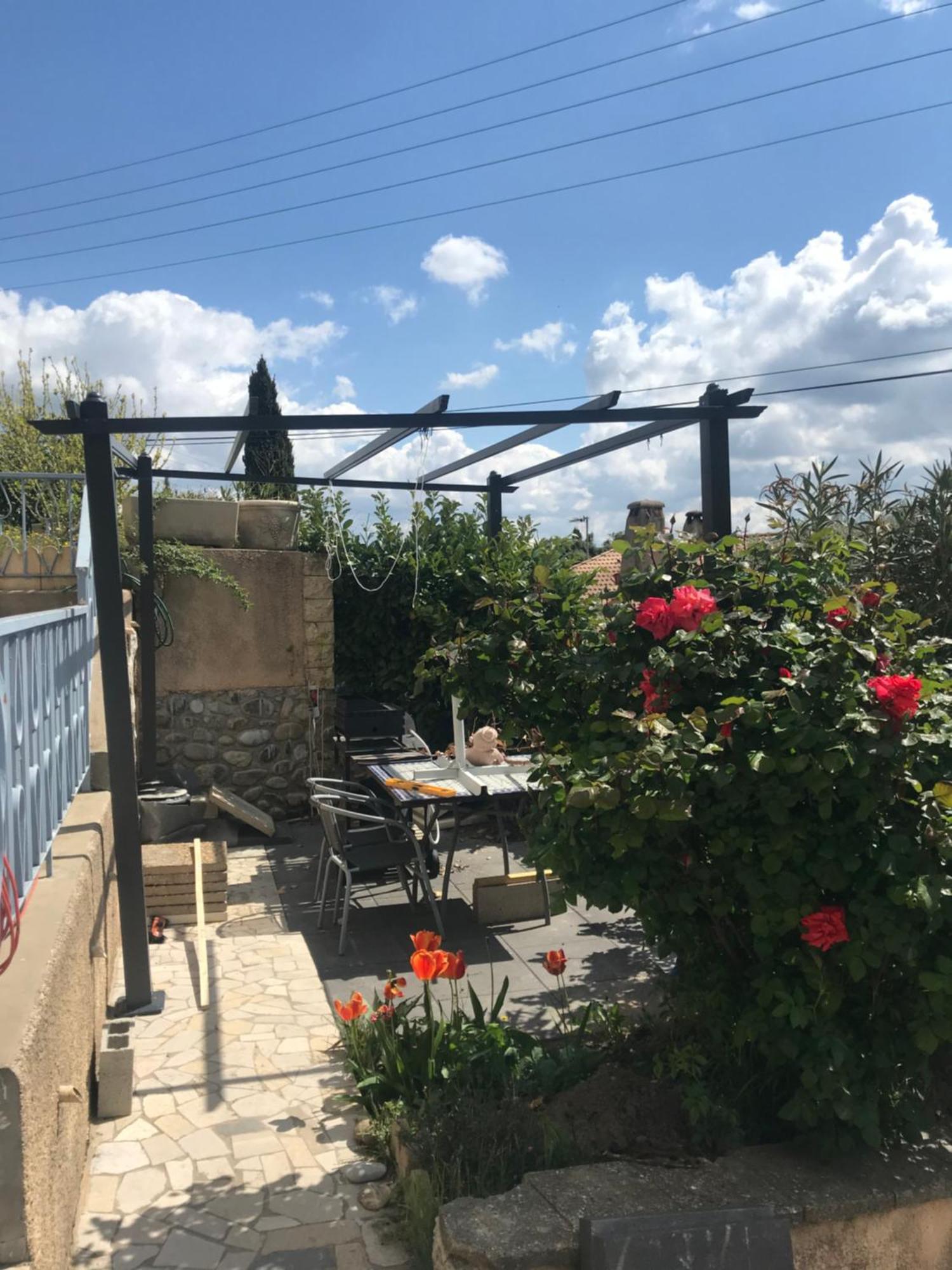 Appartement Sur La Colline Avec Acces Piscine Volx Bagian luar foto